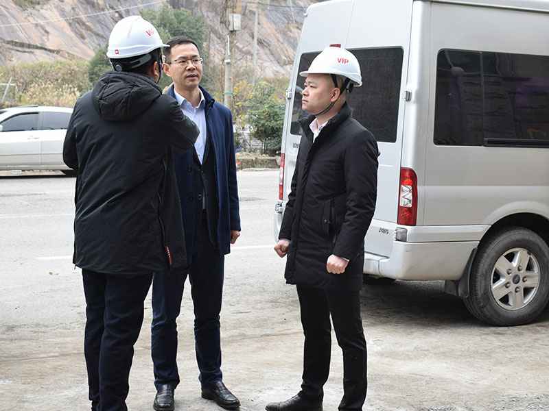 苗市长走访开云官方站页面登录入口-开云online(中国)集团
